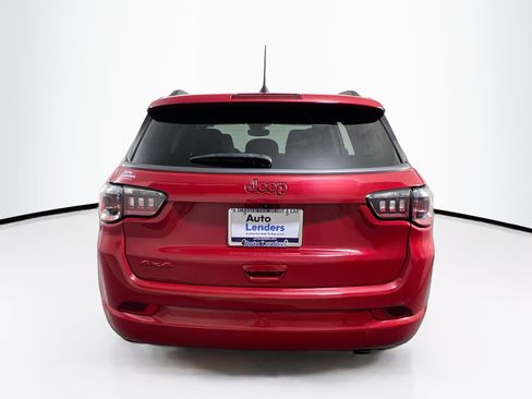 Used 2022 Jeep Compass Limited image 6