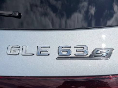 Used 2024 Mercedes-Benz GLE 63 AMG S image 9
