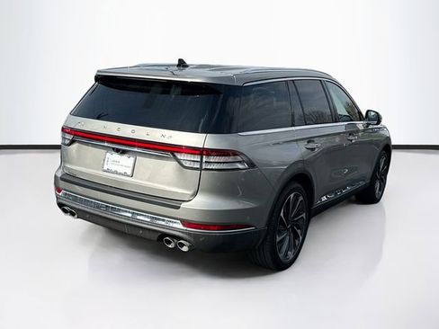 Used 2023 Lincoln Aviator Reserve w/ Equipment Group 201A AWD/4WD image 10