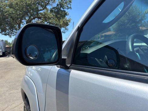 Used 2013 Toyota Tacoma PreRunner w/ TRD Off-Road Pkg RWD image 32