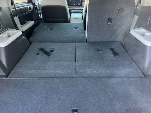 Used 2024 Hyundai Santa Fe SEL image 17