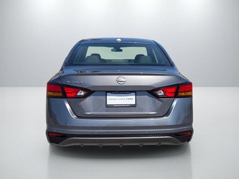 Used 2025 Nissan Altima 2.5 SV FWD image 5