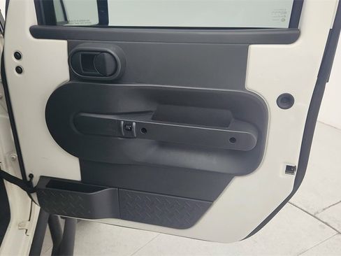 Used 2010 Jeep Wrangler Sport image 27