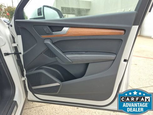 Used 2023 Audi Q3 2.0T Premium Plus w/ Premium Plus Package image 47