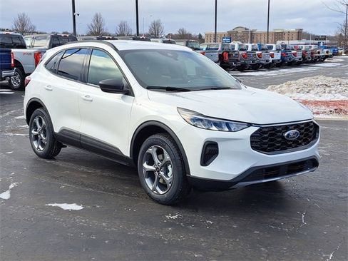 New 2026 Ford Escape ST-Line w/ Cold Weather Package image 25