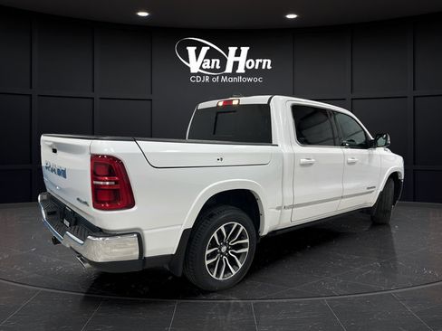 Used 2025 RAM 1500 Limited w/ Trailer Tow Group AWD/4WD image 7