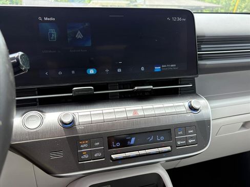 Certified 2025 Hyundai Kona SEL FWD image 9