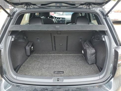 Used 2016 Volkswagen GTI SE w/ Driver Assistance Package image 8