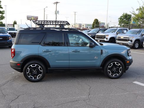 Used 2023 Ford Bronco Sport Outer Banks w/ Tech Package AWD/4WD image 11