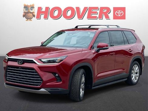 Used 2026 Toyota Grand Highlander AWD image 5