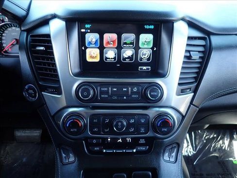 Used 2018 Chevrolet Tahoe LT w/ Luxury Package AWD/4WD image 17