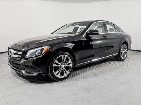 Used 2016 Mercedes-Benz C 300 4MATIC Sedan image 2