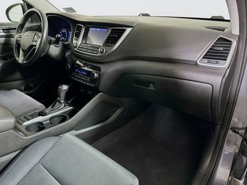 Used 2018 Hyundai Tucson Value w/ Cargo Package image 28