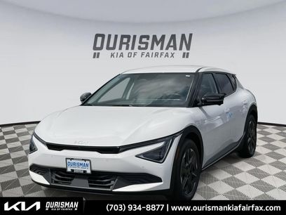 New 2025 Kia EV6 Light w/ Light LR Technology Package