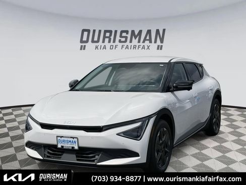 New 2025 Kia EV6 Light w/ Light LR Technology Package image 1