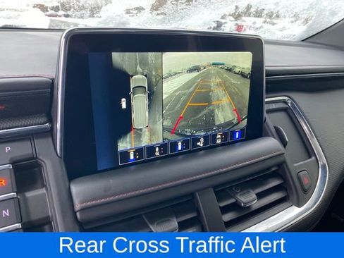 Used 2022 Chevrolet Suburban RST w/ Luxury Package image 11