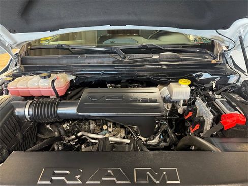 Used 2024 RAM 1500 Big Horn image 27