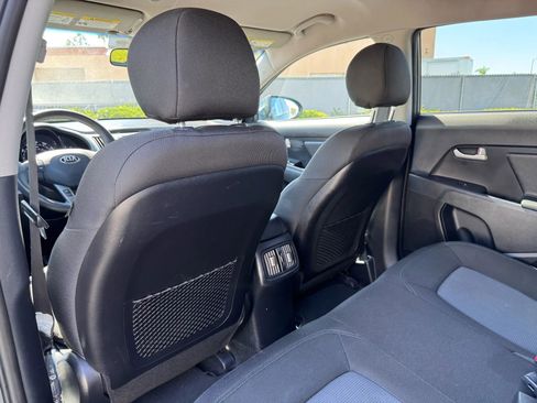 Used 2015 Kia Sportage LX image 34