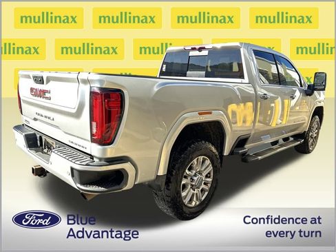 Used 2023 GMC Sierra 2500 Denali image 2