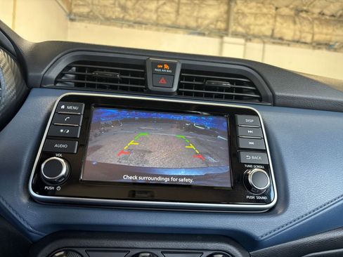 Used 2025 Nissan Versa SV FWD image 22