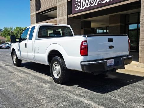 Used 2015 Ford F250 XL w/ Power Equipment Group image 8