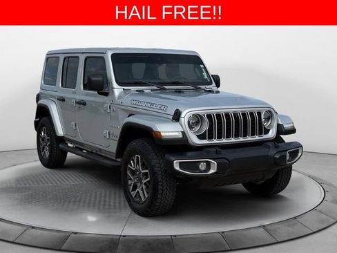 Used 2024 Jeep Wrangler Unlimited Sahara w/ Technology Group AWD/4WD image 1