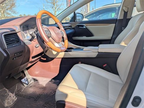 Used 2020 Lexus RX 350L FWD w/ Premium Package image 21