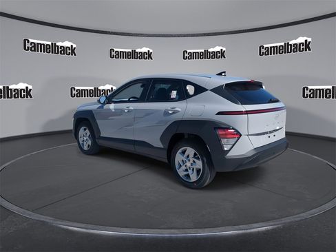 New 2026 Hyundai Kona SE image 5