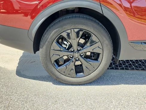 Certified 2025 Kia Sportage X-Line w/ Premium Package AWD/4WD image 5