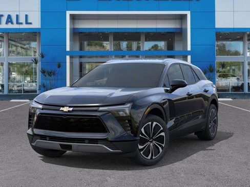 Used 2026 Chevrolet Blazer EV LT AWD/4WD image 6