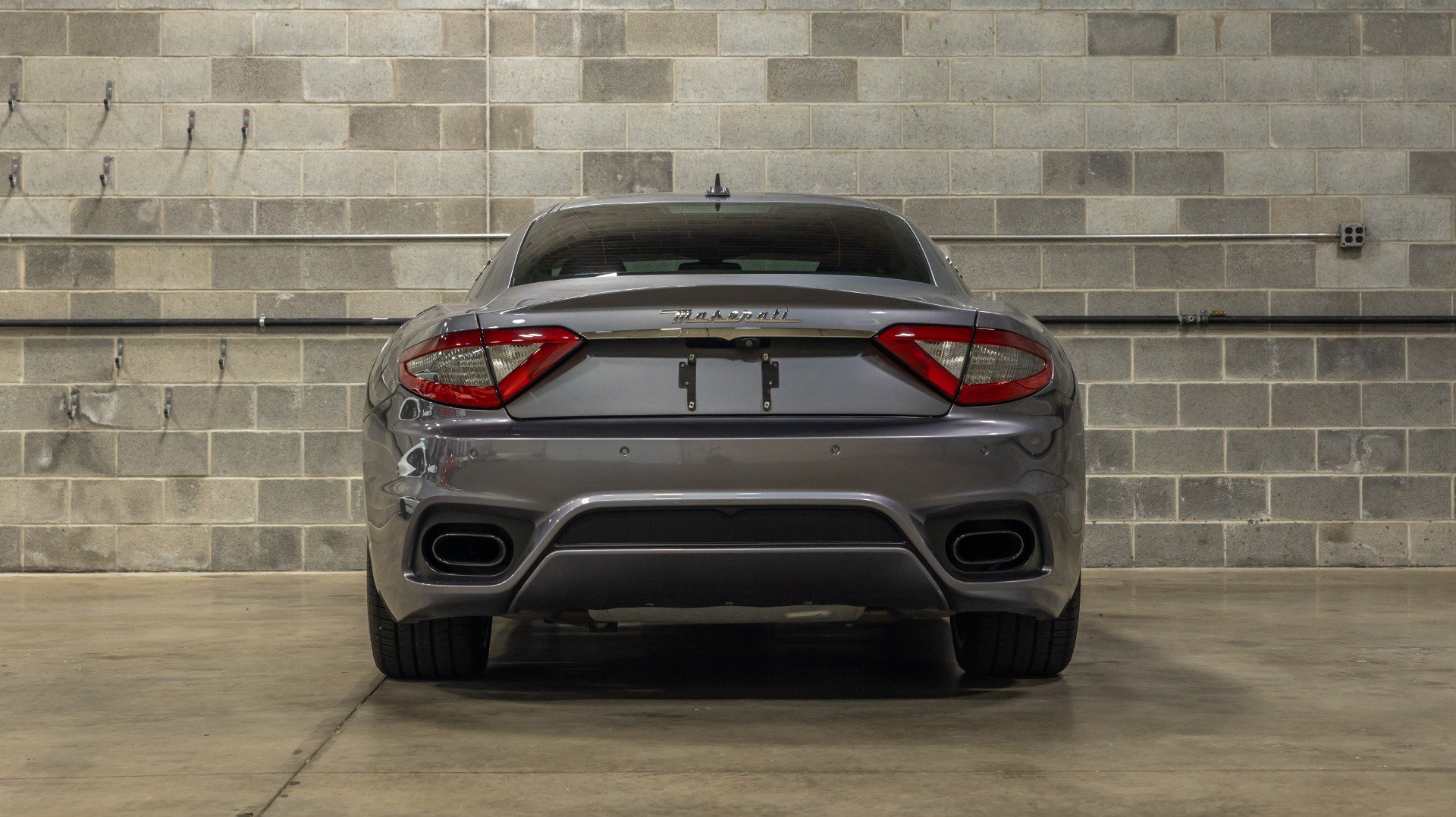 Used 2018 Maserati GranTurismo Sport RWD image 6