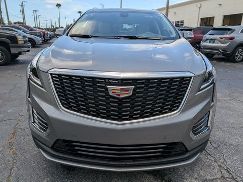 Used 2025 Cadillac XT5 Premium Luxury w/ Technology Package FWD image 9
