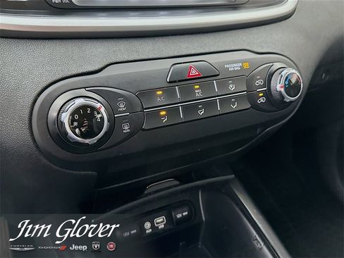 Used 2020 Kia Sorento LX image 34