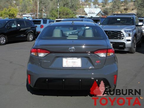 New 2026 Toyota Corolla SE image 3