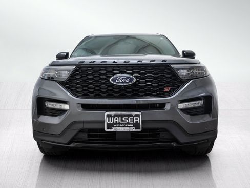 Used 2023 Ford Explorer ST w/ Equipment Group 401A AWD/4WD image 2