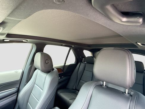 Used 2024 Mercedes-Benz GLE 350 4MATIC w/ Winter Package image 26