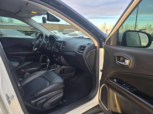 Used 2019 Jeep Compass Limited image 8