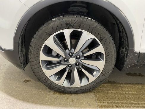 Used 2019 Buick Encore Essence image 22