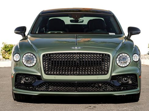 Certified 2023 Bentley Flying Spur S V8 AWD/4WD image 9