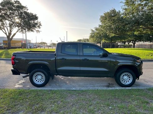 Used 2024 Chevrolet Colorado W/T w/ WT Convenience Package II RWD image 7