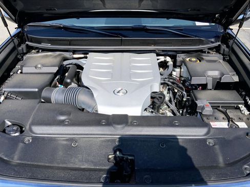 Certified 2023 Lexus GX 460 Premium AWD/4WD image 32