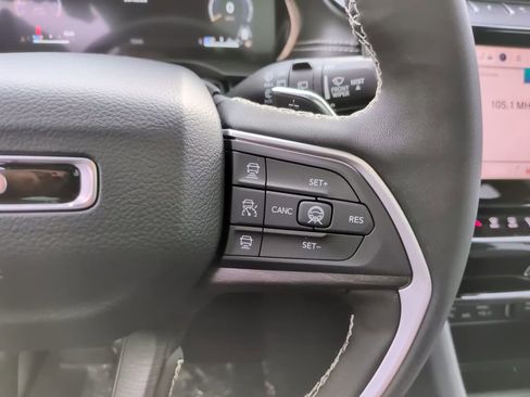 New 2026 Jeep Grand Cherokee L Limited image 25