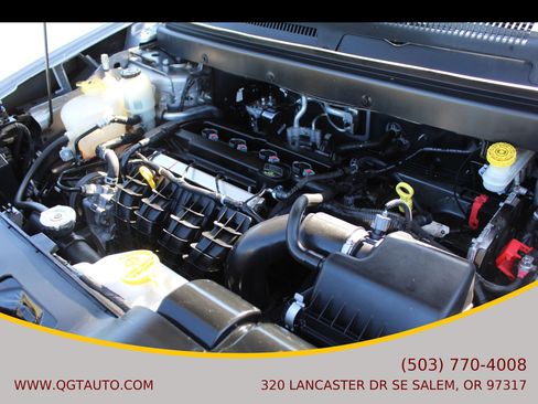 Used 2016 Dodge Journey SE w/ Flexible Seating Group FWD image 26