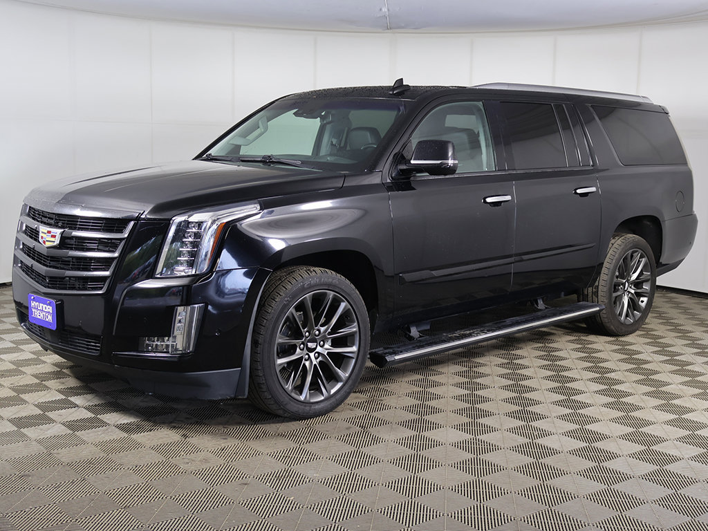 Used 2019 Cadillac Escalade ESV Premium Luxury w/ Escalade Sport Edition AWD/4WD image 11