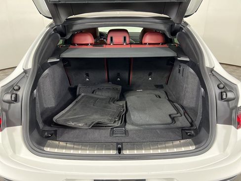 Used 2020 BMW X4 M40i w/ Executive Package image 23