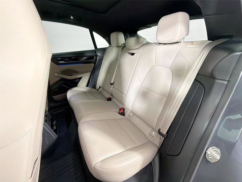 Certified 2025 Porsche Macan Electric RWD image 25