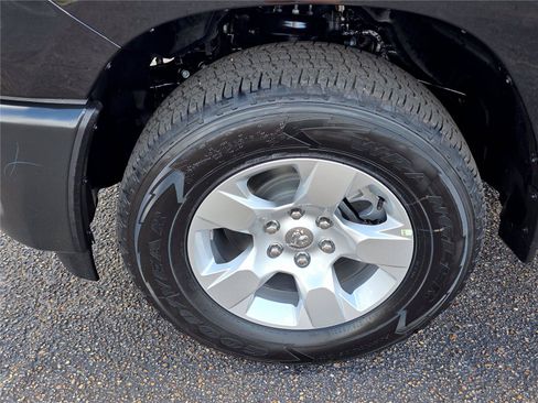 New 2026 RAM 1500 Tradesman AWD/4WD image 36