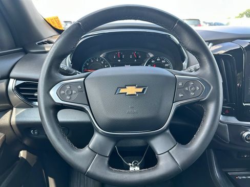 Used 2023 Chevrolet Traverse LT w/ Rear Camera Mirror Package AWD/4WD image 23