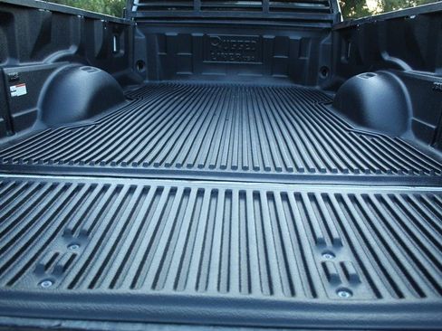 Used 2022 Ford F250 XL w/ Power Equipment Group AWD/4WD image 11