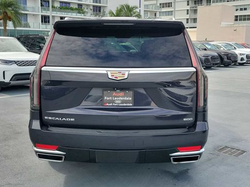 Used 2023 Cadillac Escalade ESV Premium Luxury w/ Performance Package RWD image 5